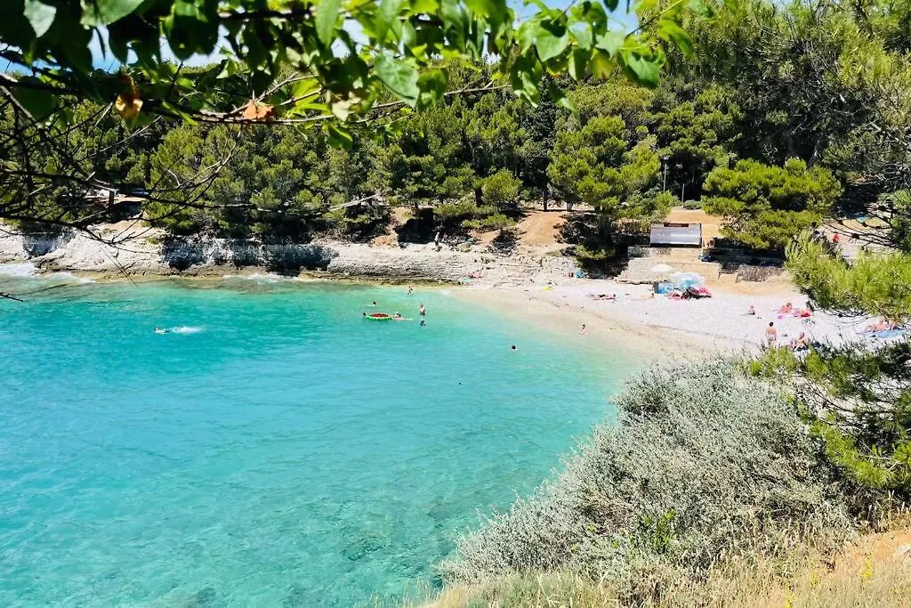 House Marea-Newly Renovated Apartment 100M From The Sea Pula