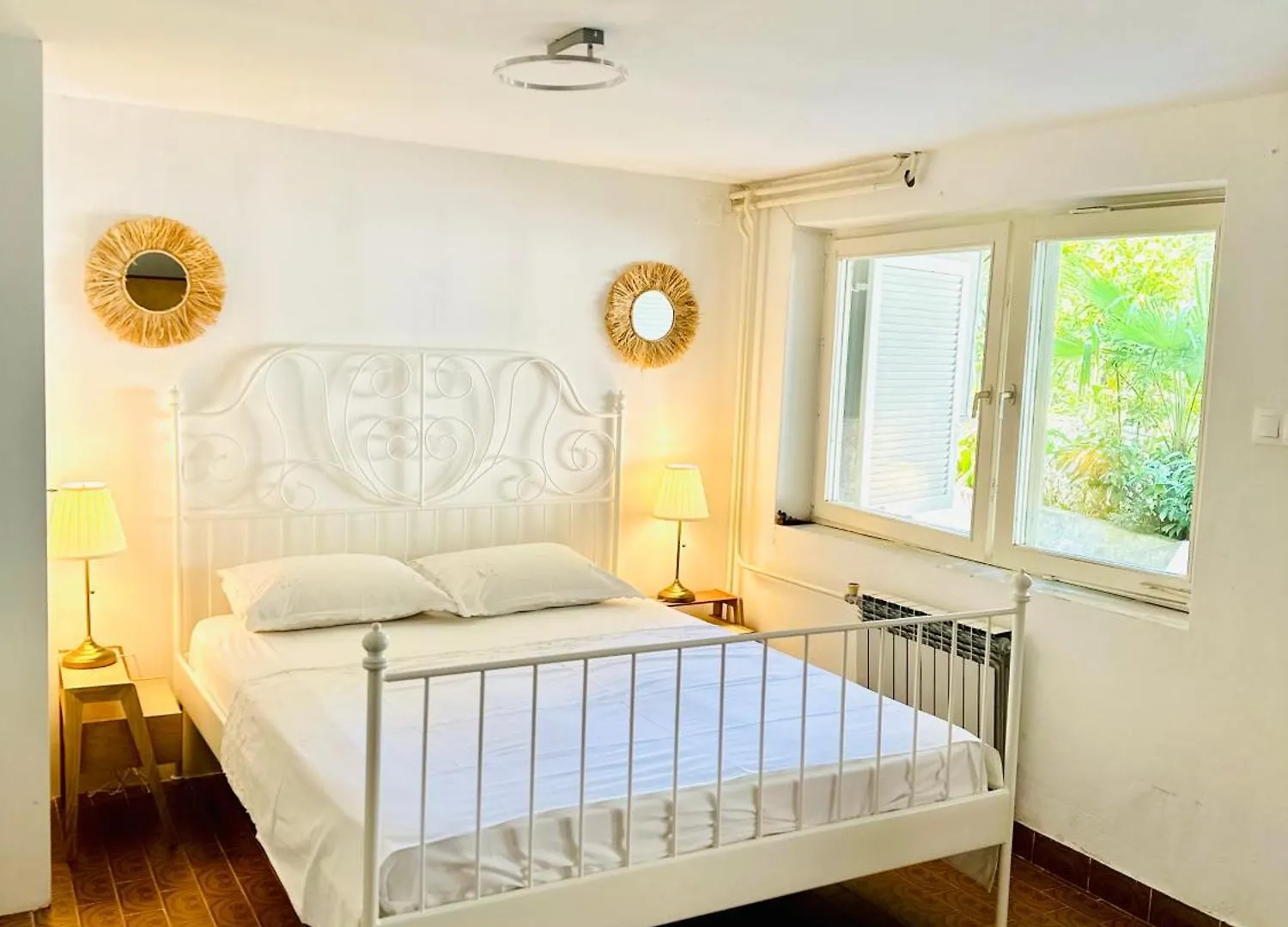House Marea-Newly Renovated Apartment 100M From The Sea PUY 0*,